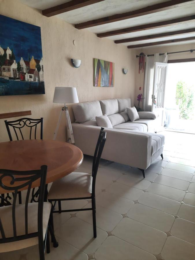 Precioso Bungalow En Moraira/ Lovely Bungalow In Морайра Экстерьер фото